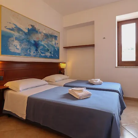 Hotel Cute - Hvc