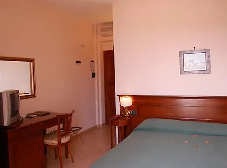 Cute - Hvc Hotel Lipari (Isola Lipari)