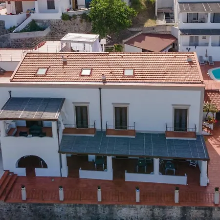 Cute - Hvc Lipari (Isola Lipari)