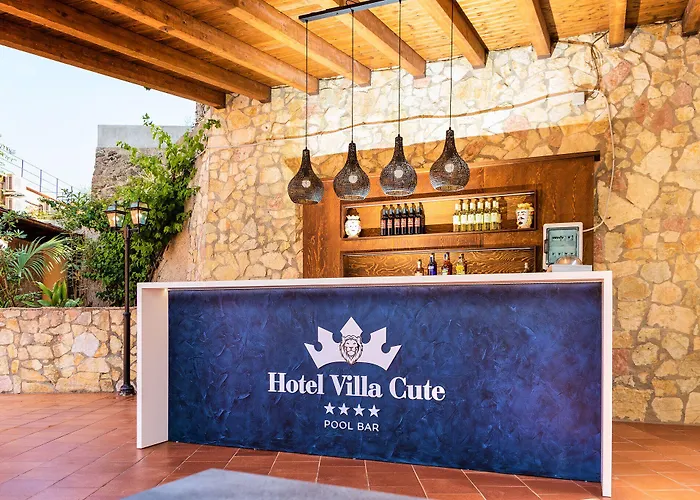 Hotel Cute - Hvc
